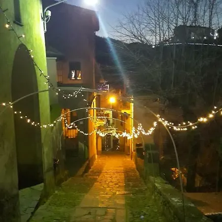 La Finestra Sul Golfo A Valeriano Apartman *